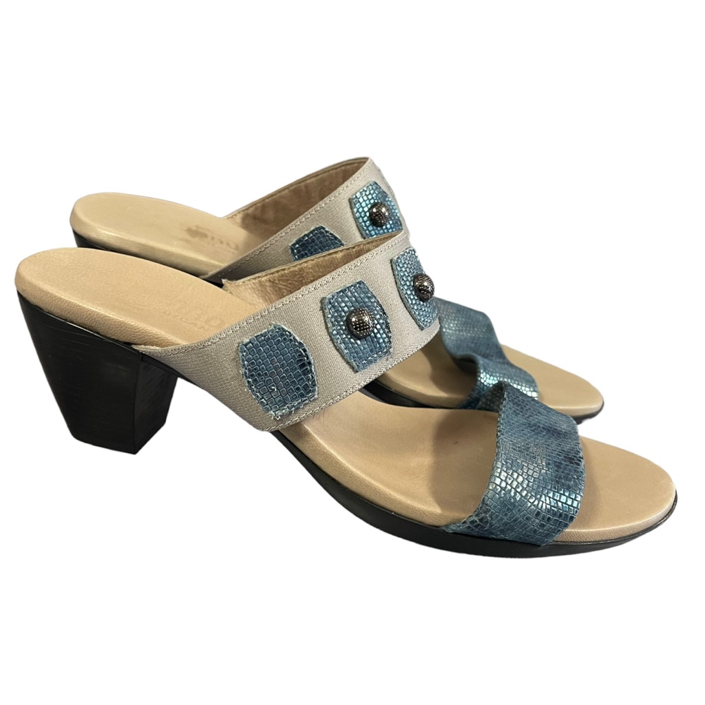 Munro Slide Sandals Two Strap Snake Embossed Studded Blue/Silver Leather Heels 8